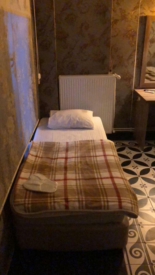 Guelhane Hotel Istanbul Bagian luar foto